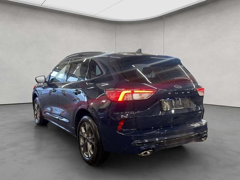 Gebraucht Ford Kuga ST-Line 224 PS (164 kW) 2022 Blau SUV