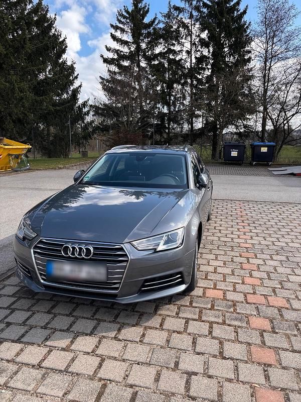 Gebraucht Audi A4 Sport 190 PS (139 kW) 2016 Kombi
