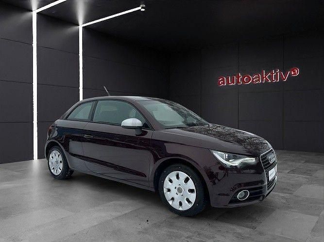 Gebraucht Audi A1 Ambition 86 PS (63 kW) 2012 Rot Kleinwagen