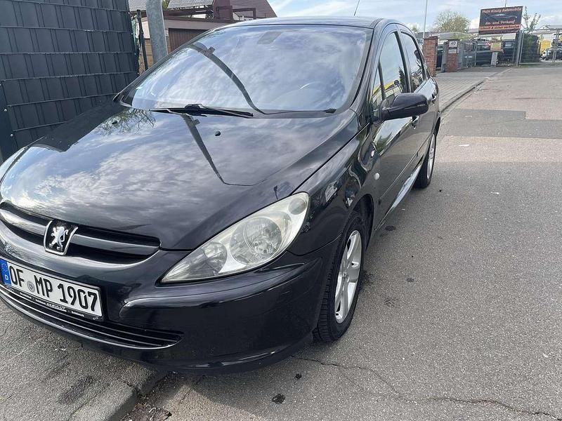 Gebraucht Peugeot 307 109 PS (80 kW) 2004 Farbe schwarz obsidien/metall Kleinwagen