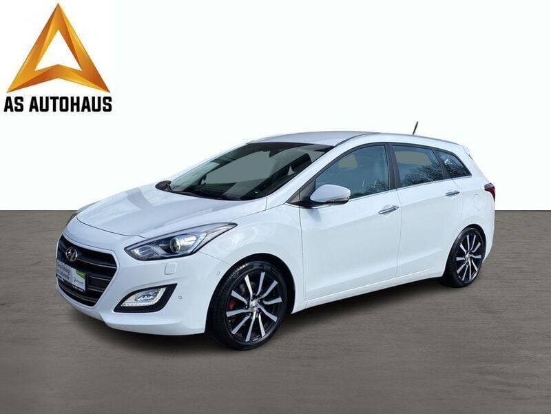 Weiß Gebraucht 2015 Hyundai i30 Premium Kombi | 13.250 € (Fairer Preis) - Bild 1/4