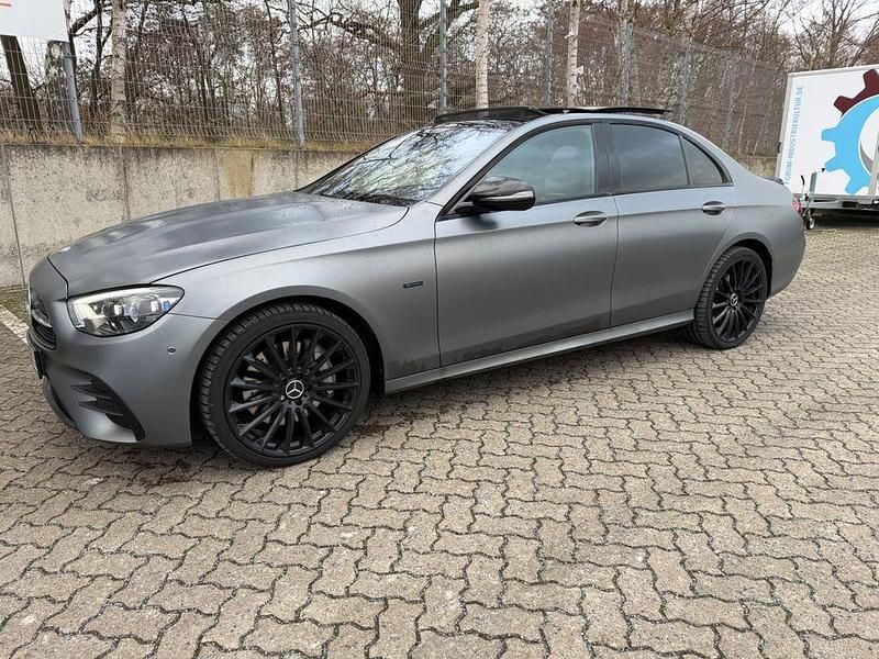 Gebraucht Mercedes E300 AMG 306 PS (225 kW) 2020 Grau Limousine