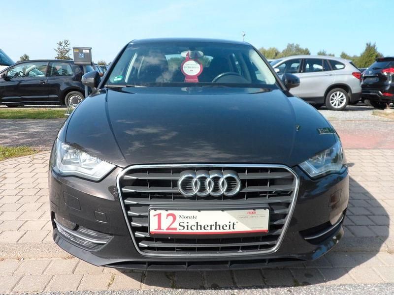 Gebraucht Audi A3 Sportback Ambition 122 PS (89 kW) 2014 Braun Kleinwagen