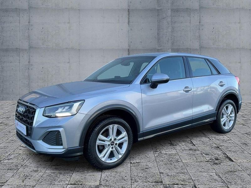 Gebraucht Audi Q2 Advanced Plus 110 PS (80 kW) 2022 Silber SUV