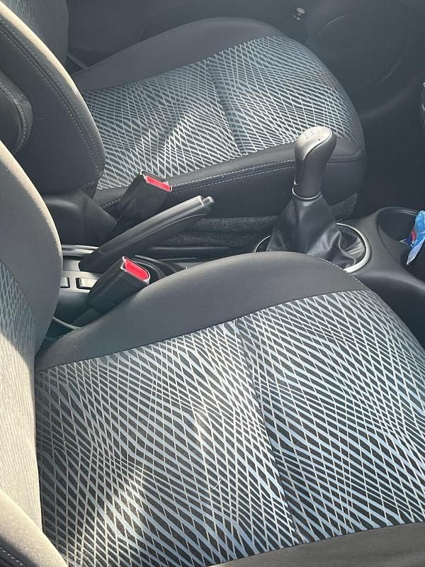 Gebraucht Nissan Micra 80 PS (58 kW) 2016 Schwarz Kleinwagen