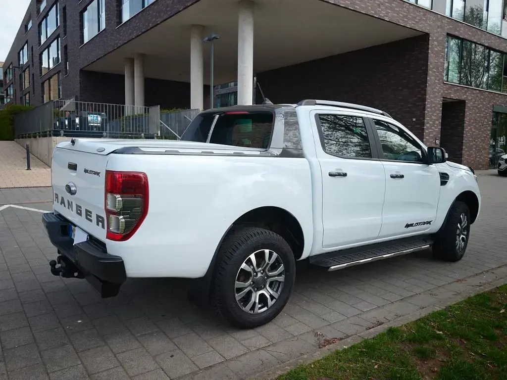 Gebraucht Ford Ranger 213 PS (156 kW) 2000 Weiß Pickup