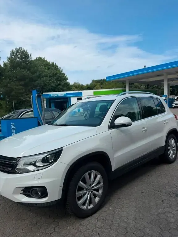 Gebraucht VW Tiguan Life 177 PS (130 kW) 2013 Weiß SUV