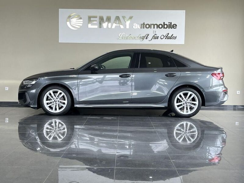 Grau Gebraucht 2021 Audi A3 S-Line Limousine | 24.498 € (Fairer Preis) - Bild 1/4