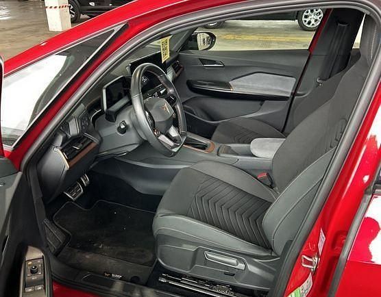 Gebraucht Cupra Born e-Boost 169 kW (231 PS) 2022 Rot Kleinwagen