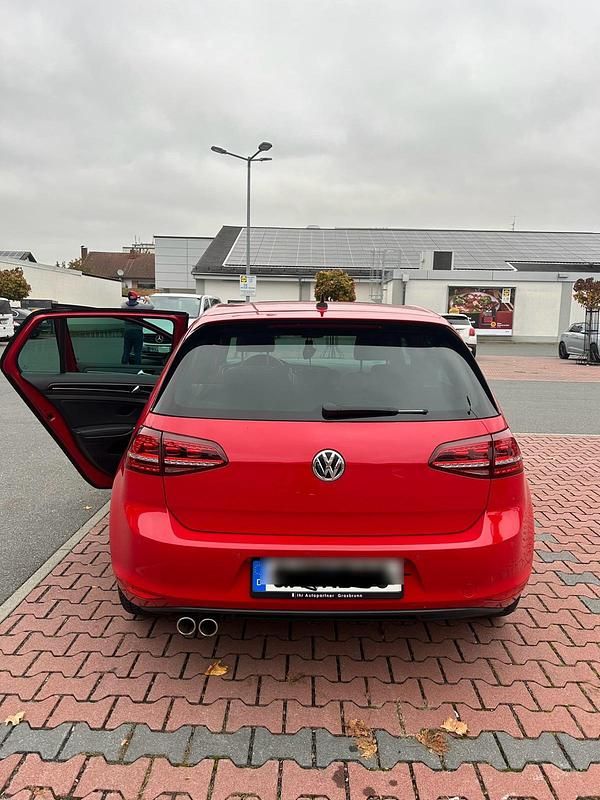 Gebraucht VW Golf VII GTD 184 PS (135 kW) 2016 Rot Limousine