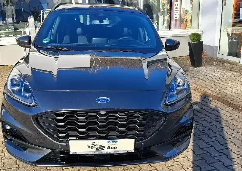 Gebraucht Ford Kuga ST-Line X 150 PS (110 kW) 2024 Grau SUV