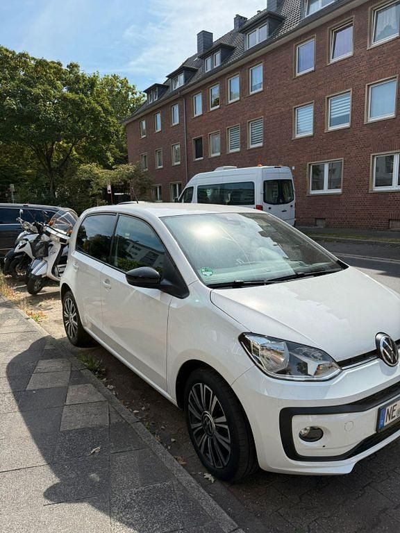 Weiß Gebraucht 2021 VW up! Active Kleinwagen | 10.800 € (Fairer Preis) - Bild 1/4