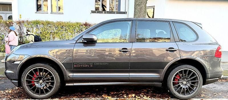 Grau Gebraucht 2009 Porsche Cayenne GTS Edition SUV | 19.999 € (Fairer Preis) - Bild 1/4