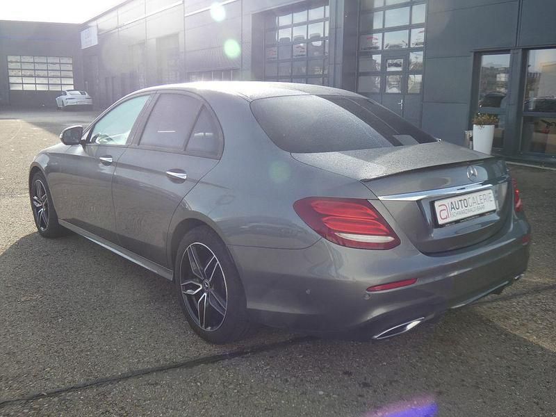 Gebraucht Mercedes E400 AMG line 340 PS (250 kW) 2020 Grau Limousine
