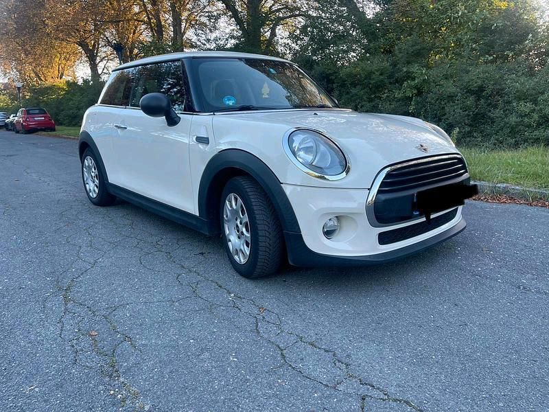 Weiß Gebraucht 2015 Mini ONE Kleinwagen | 5.500 € (Superpreis) - Bild 1/4