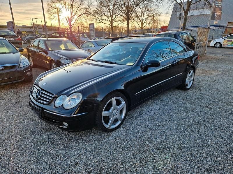 Gebraucht Mercedes CLK320 218 PS (160 kW) 2003 Schwarz Coupé
