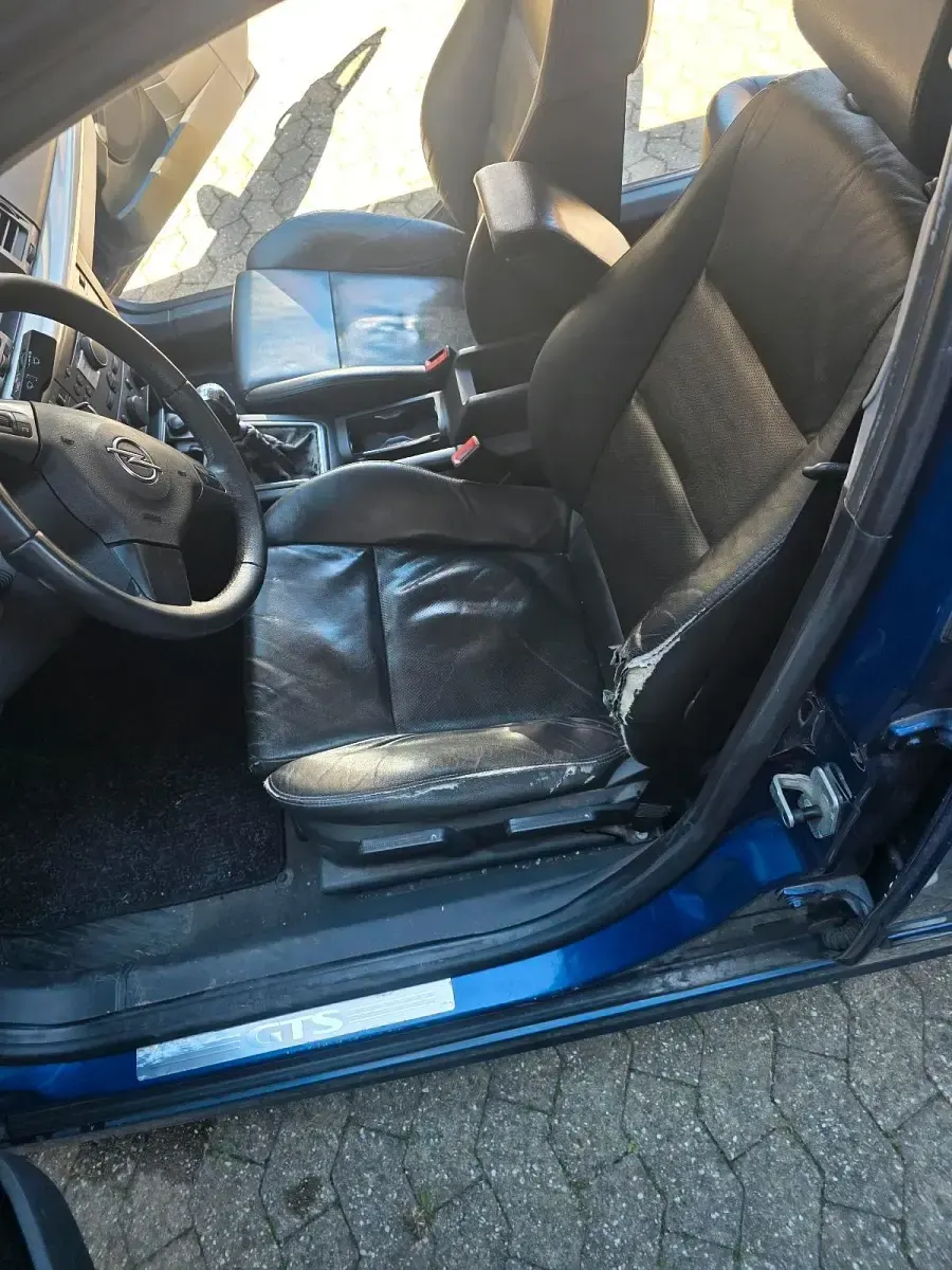 Gebraucht Opel Vectra 150 PS (110 kW) 2005 Blau Limousine