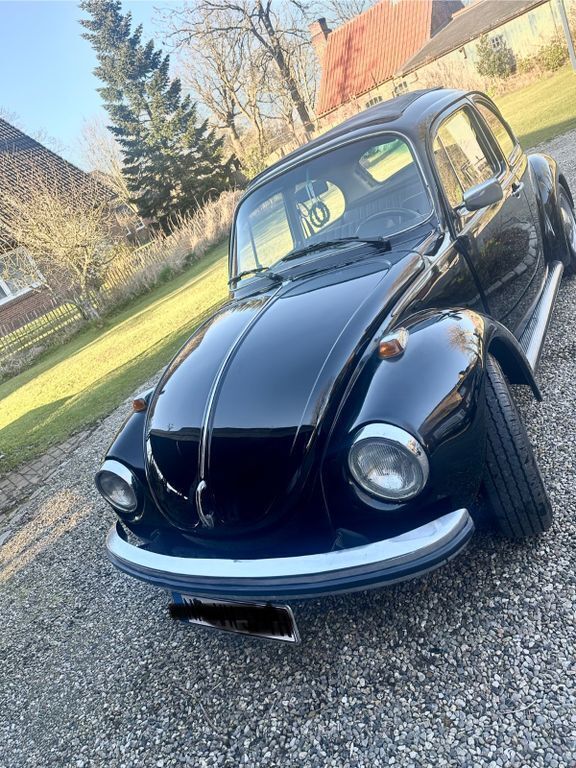 Schwarz Gebraucht 1974 VW Käfer S | 9.499 € - Bild 1/4