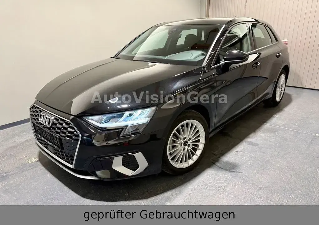 Second-hand Audi A3 150 CP (110 kW) 2023 Negru Berlinǎ
