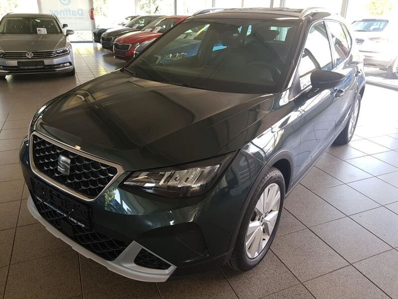 Camouflage grn (metallic) Gebraucht 2022 Seat Arona Xperience SUV | 20.900 € (Fairer Preis) - Bild 1/4