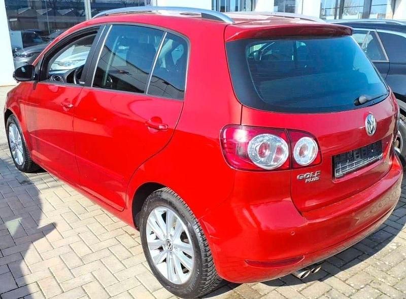 Gebraucht VW Golf VI Style 122 PS (89 kW) 2011 Rot Kleinwagen