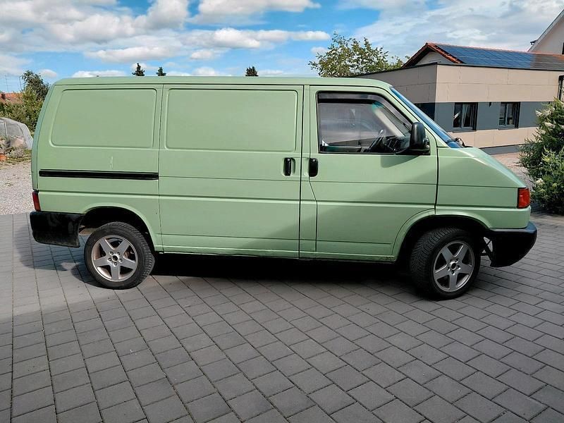 Grün Gebraucht 1996 VW T4 Van | 4.200 € (Superpreis) - Bild 1/4