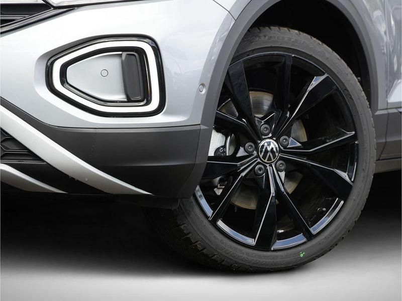 Neu VW T-Roc Style 150 PS (110 kW) 2025 Silber SUV