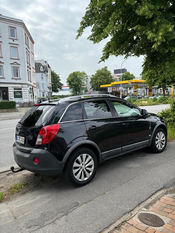 Gebraucht Opel Antara 163 PS (119 kW) 2013 Schwarz SUV