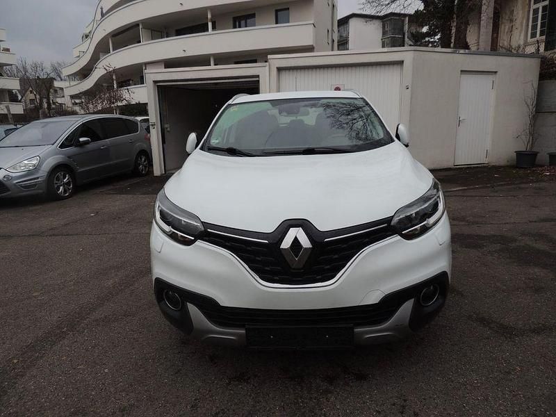 Gebraucht Renault Kadjar XMOD 163 PS (119 kW) 2017 Weiß SUV