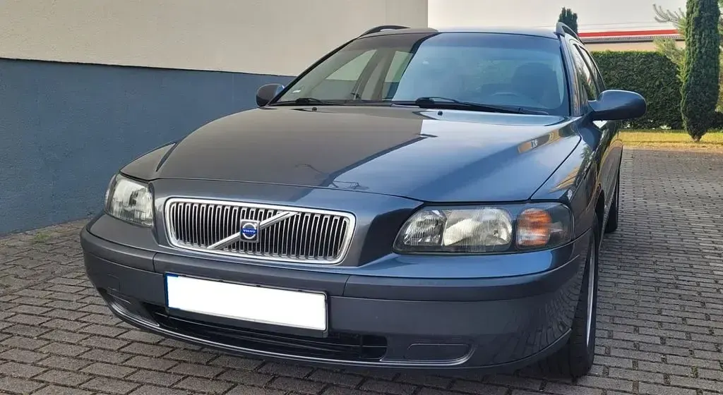 Gebraucht Volvo V70 140 PS (102 kW) 2002 Grau Kombi