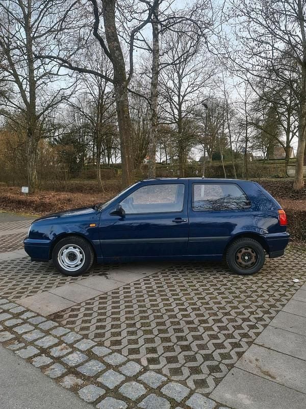 Gebraucht VW Golf III 75 PS (55 kW) 1997 Blau Kleinwagen