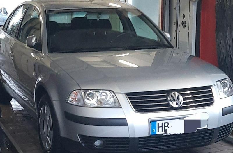 Gebraucht VW Passat Trendline 150 PS (110 kW) 2001 Silber Limousine