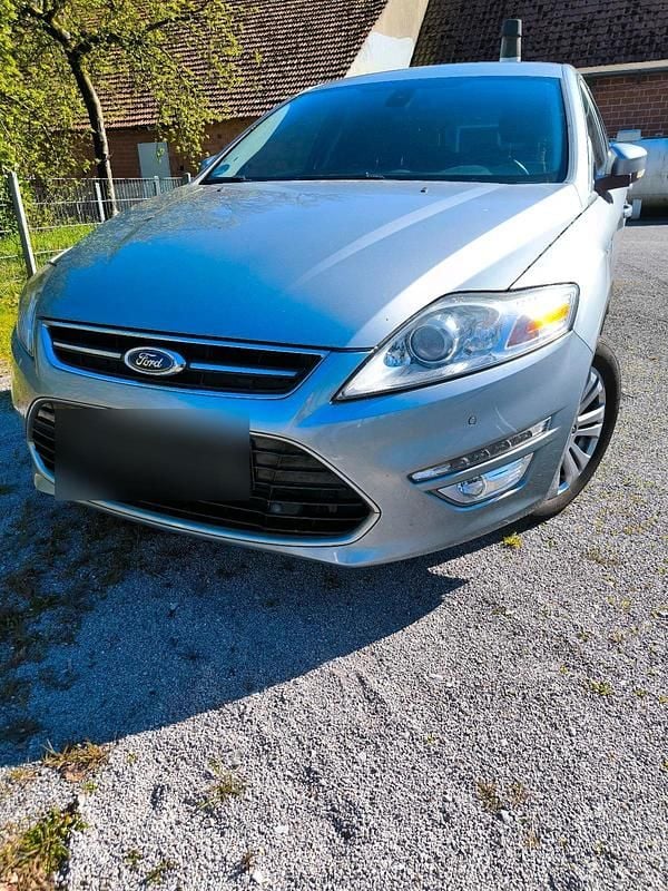 Second-hand Ford Mondeo 200 CP (147 kW) 2012 Argintiu Break