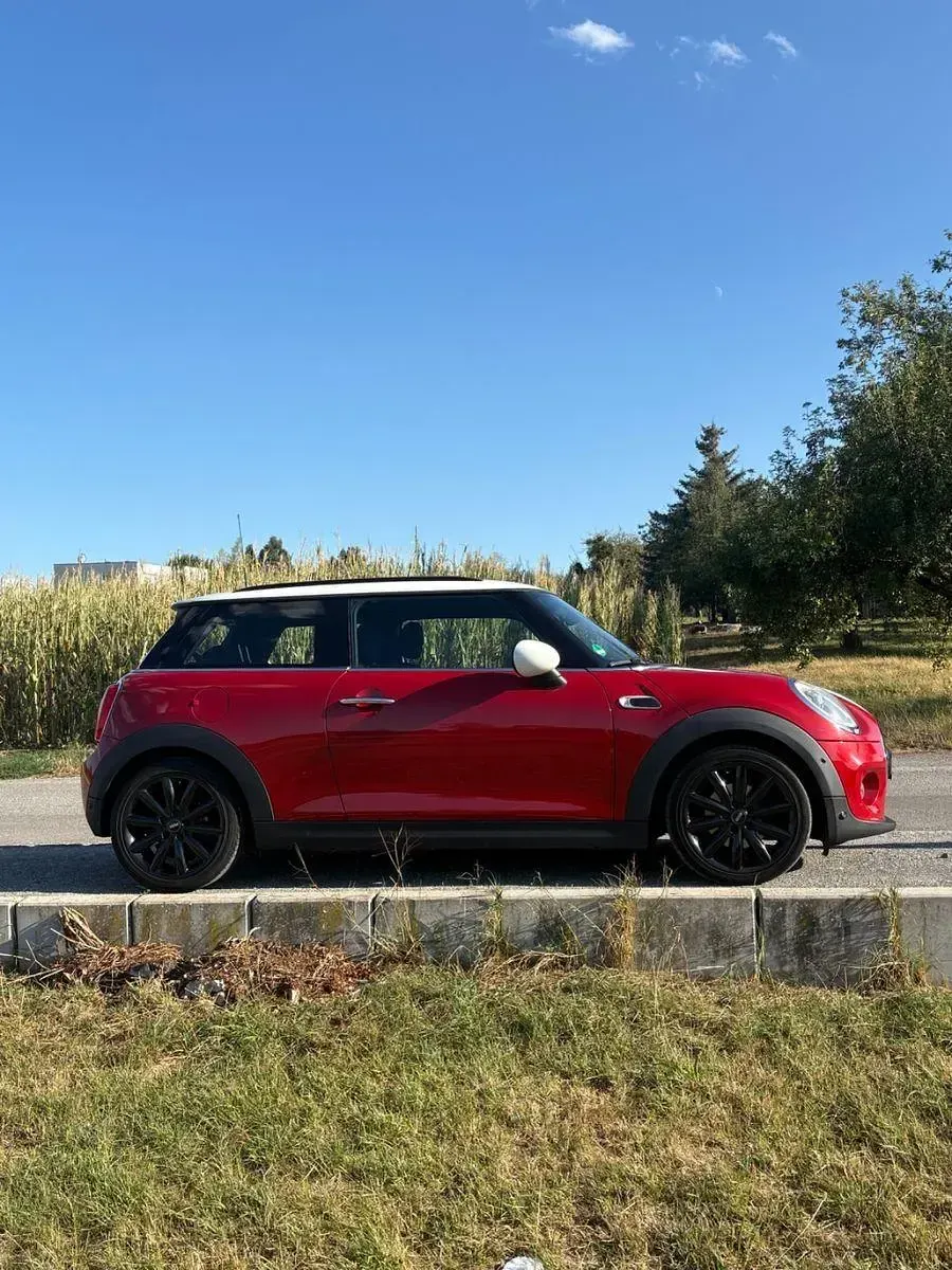 Gebraucht Mini Cooper 136 PS (100 kW) 2015 Rot Kleinwagen