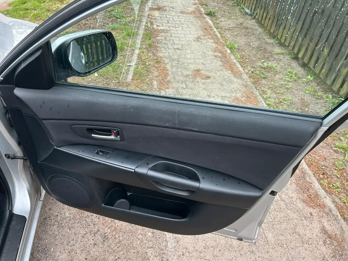 Gebraucht Mazda 3 105 PS (77 kW) 2004 Silber Kleinwagen