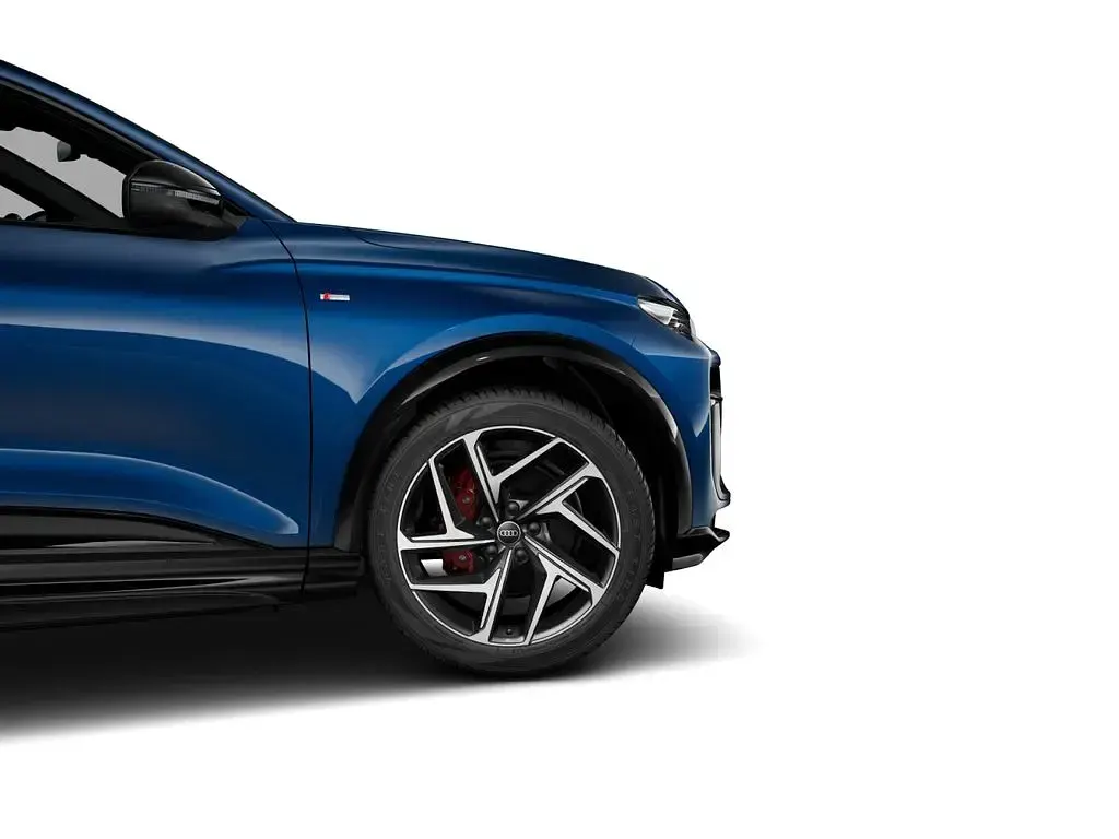 Gebraucht Audi Q6 Sportback e-tron S-Line 284 kW (387 PS) 2025 Ascariblau metallic SUV