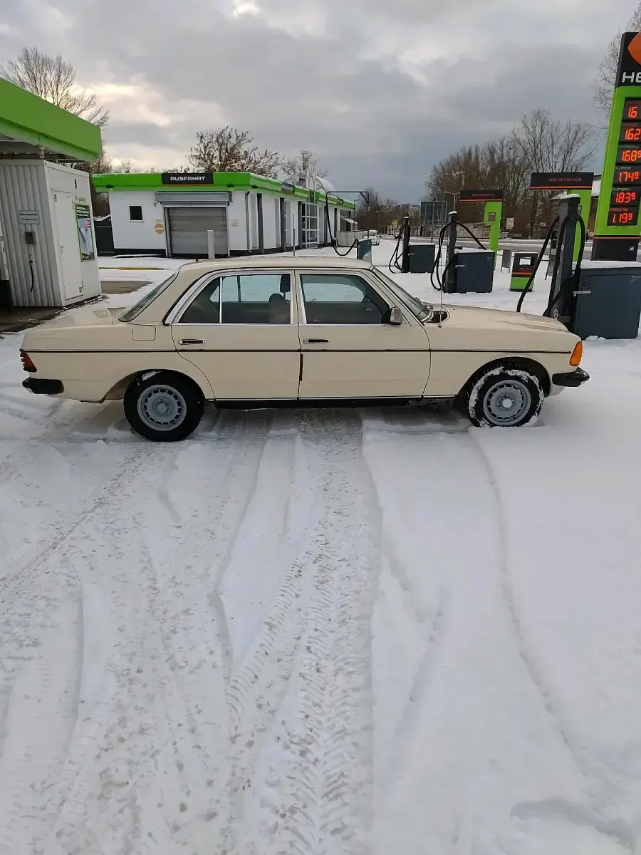 Gebraucht Mercedes 300 1983 Beige Limousine