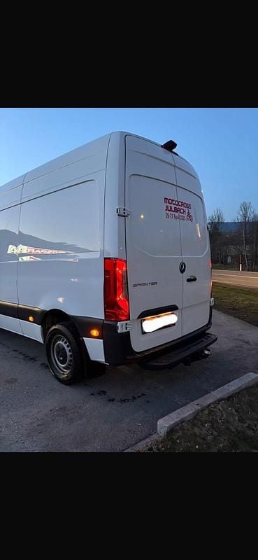 Gebraucht Mercedes Sprinter 140 PS (102 kW) 2021 Weiß Van