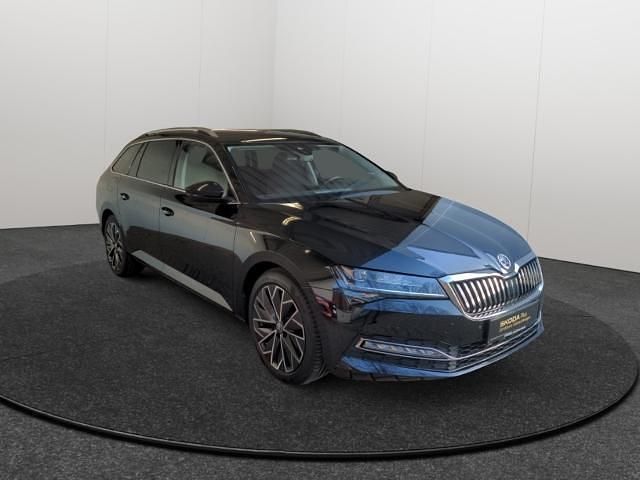 Gebraucht Skoda Superb Style 150 PS (110 kW) 2020 Schwarz Kombi
