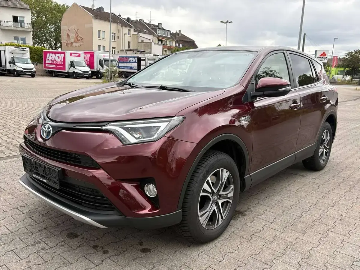 Gebraucht Toyota RAV4 Hybrid Edition 155 PS (114 kW) 2016 Chili SUV