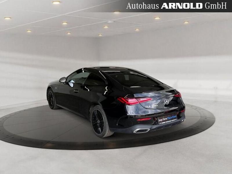 Gebraucht Mercedes E300 204 PS (150 kW) 2025 Obsidianschwarz (metallic) Coupé