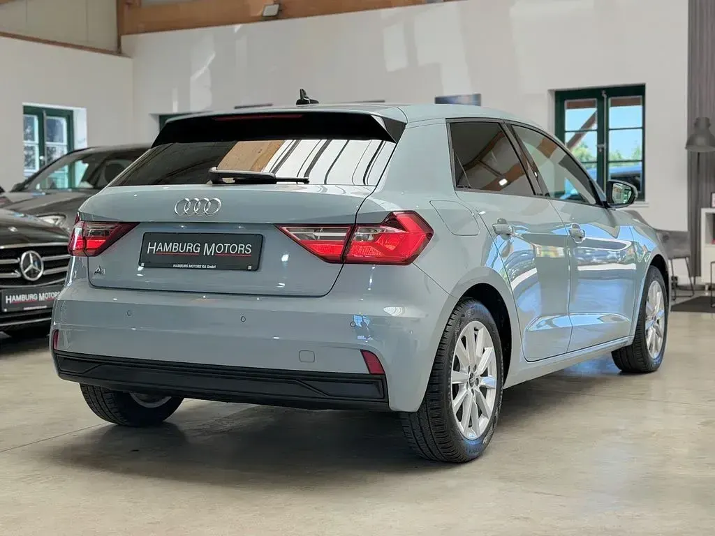 Gebraucht Audi A1 Sportback Advanced Plus 95 PS (69 kW) 2022 Grau Kleinwagen