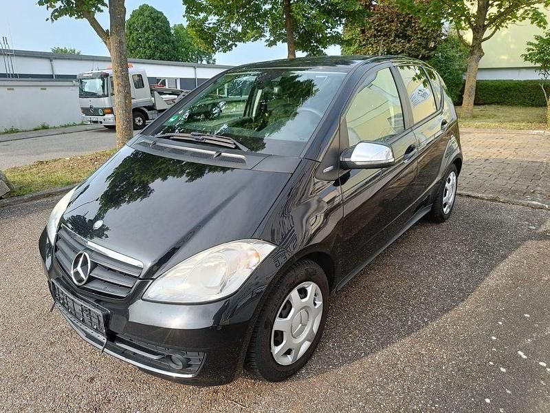 Schwarz Gebraucht 2009 Mercedes A170 Limousine | 3.890 € (Fairer Preis) - Bild 1/4