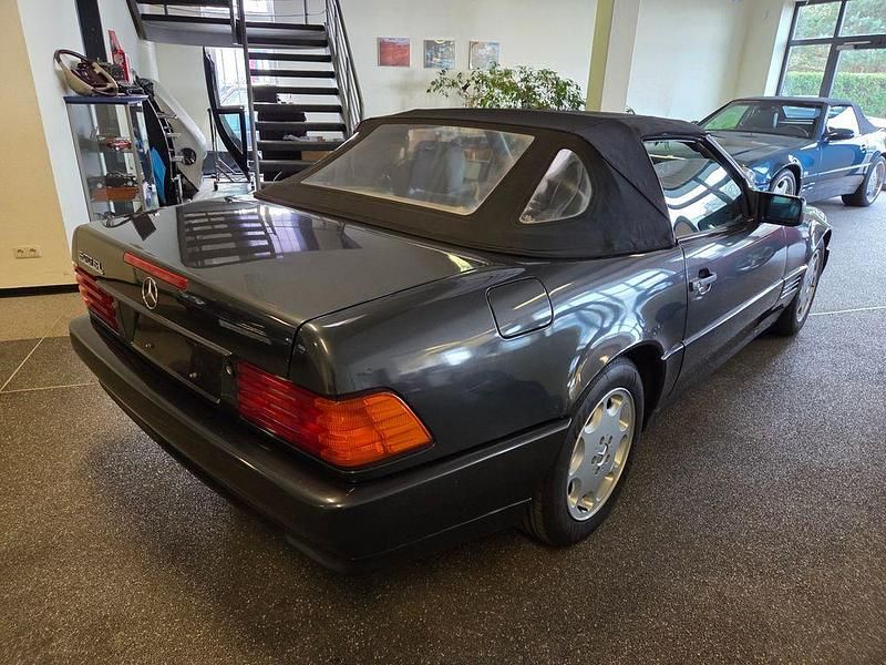 Gebraucht Mercedes SL500 326 PS (239 kW) 1990 Schwarz Cabrio