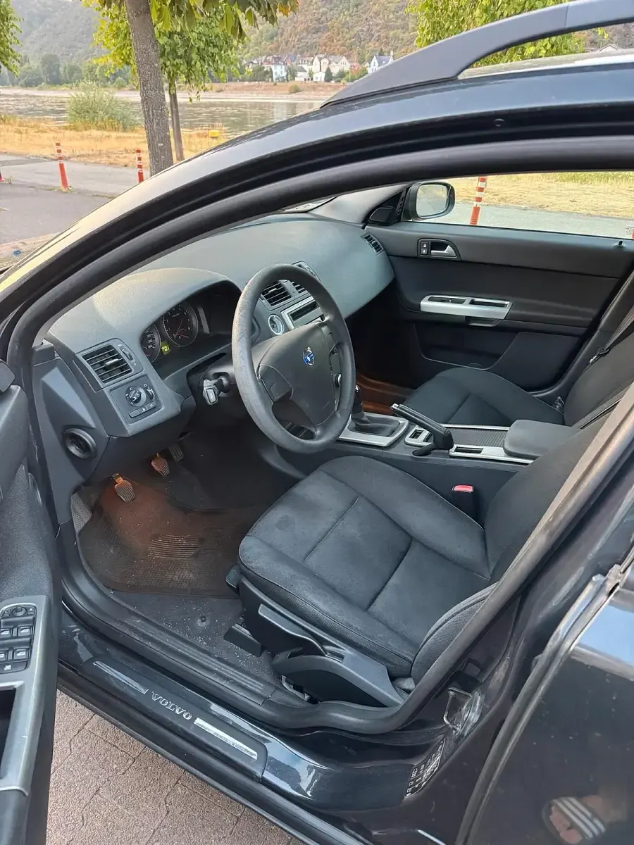 Gebraucht Volvo V50 125 PS (91 kW) 2009 Grau Kombi
