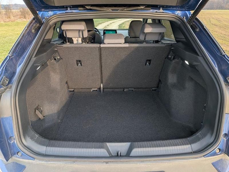 Gebraucht VW ID.4 Pure 125 kW (170 PS) 2022 Blau SUV