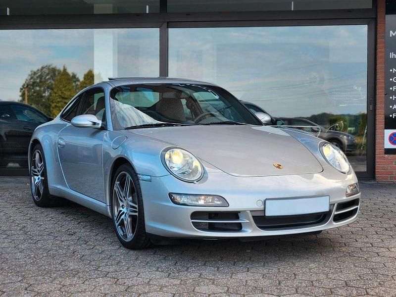 Silber Gebraucht 2007 Porsche 911 Carrera | 58.500 € (Guter Preis) - Bild 1/4