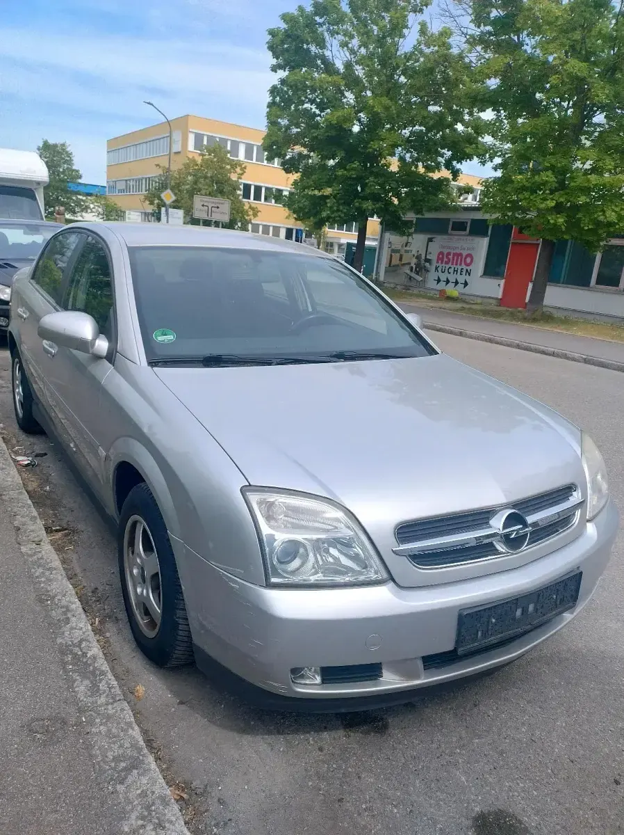 Gebraucht Opel Vectra 155 PS (114 kW) 2004 Silber Limousine