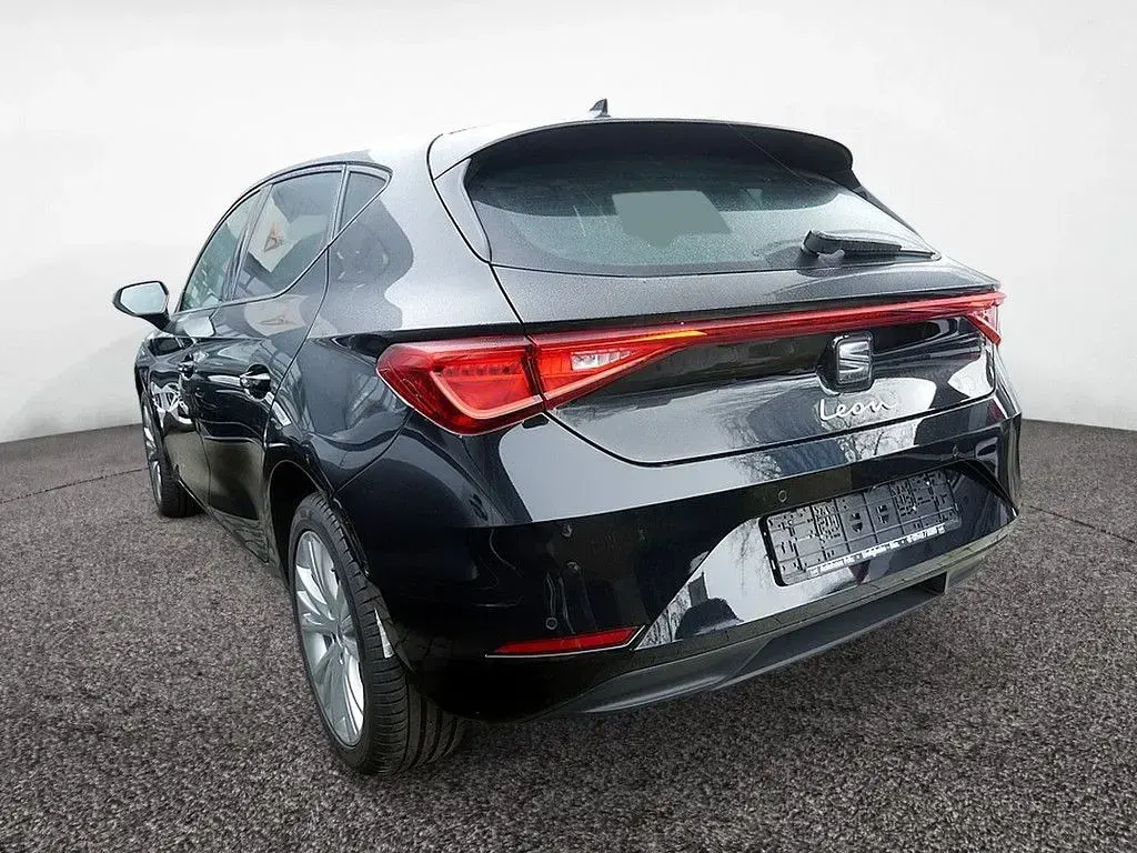 Gebraucht Seat Leon Style 150 PS (110 kW) 2024 Schwarz Limousine