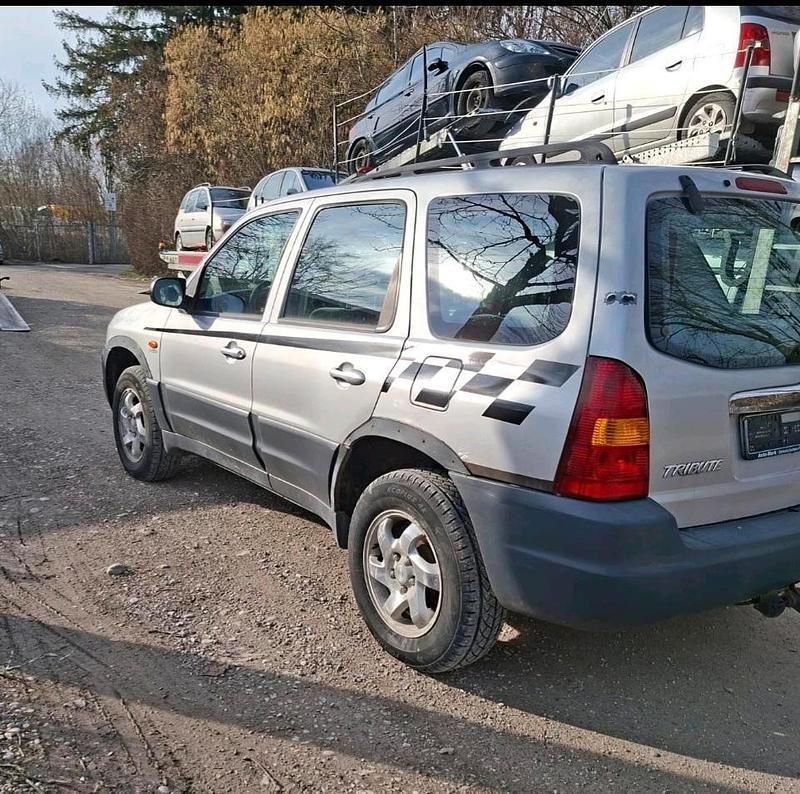 Gebraucht Mazda Tribute 125 PS (91 kW) 2003 Silber SUV